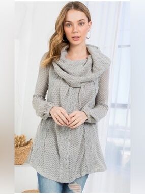 🍁LAST1️⃣🍁New Ryu Gray Cowl Neck Flowing Fall Sweater With Floral Design